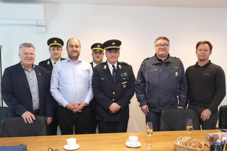 PODPIS POGODBE PGD CAJNARJE 16 FOTO LJUBO VUKELIČ